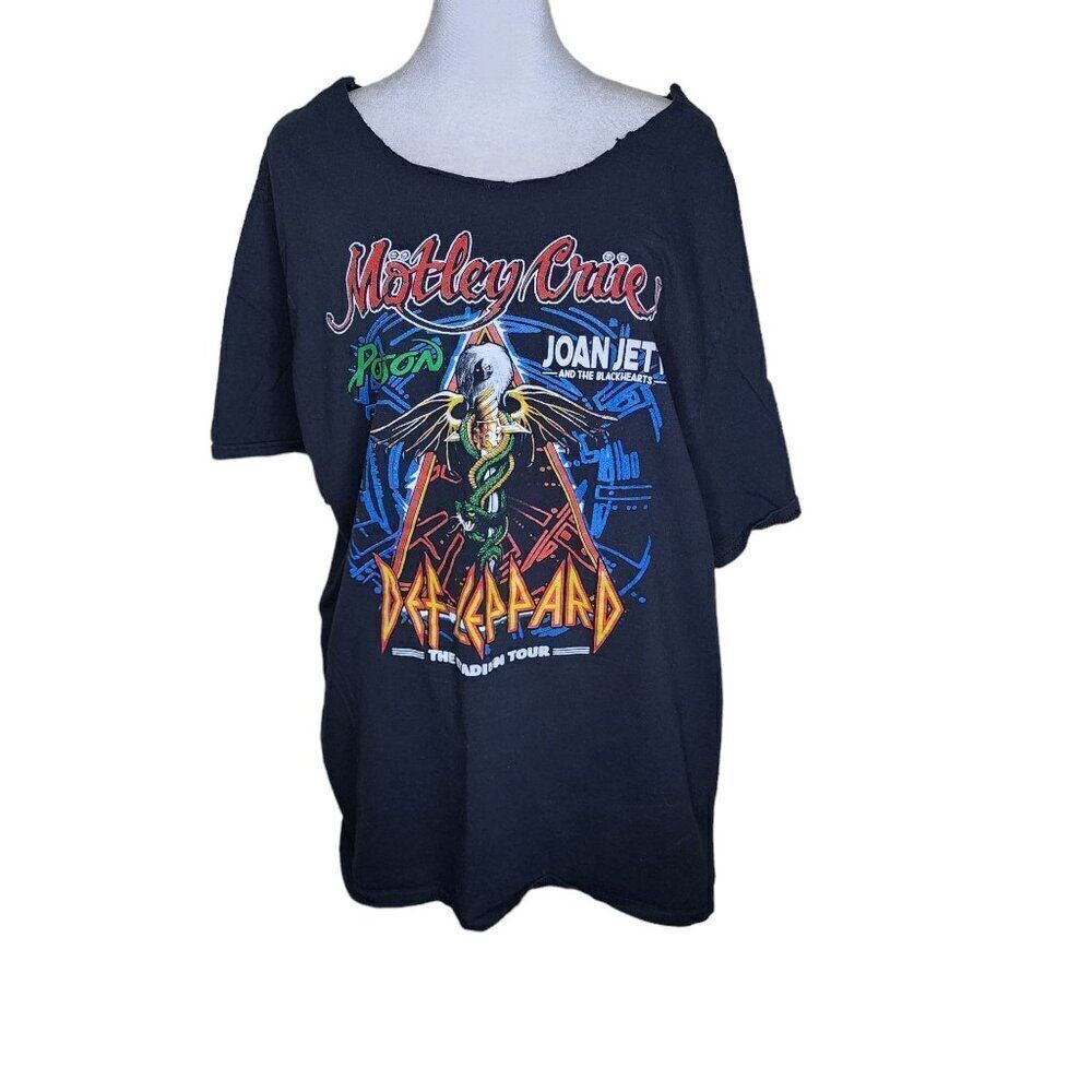 Stadium Tour Def Leppard Motley Crue Merch TShirt Womens Size 1X Black